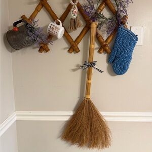 Vintage Hearth Broom Natural Straw Whisk Decorative Broom Cottage Core Country